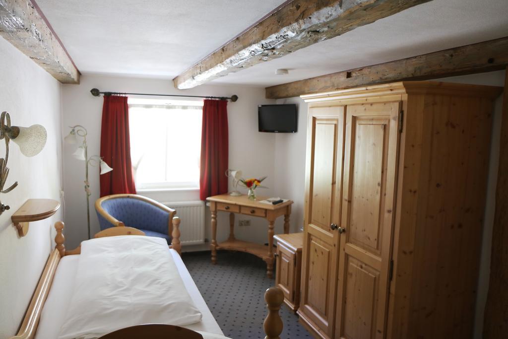 Hotel Landgasthof Adler Altenrond Pokoj fotografie