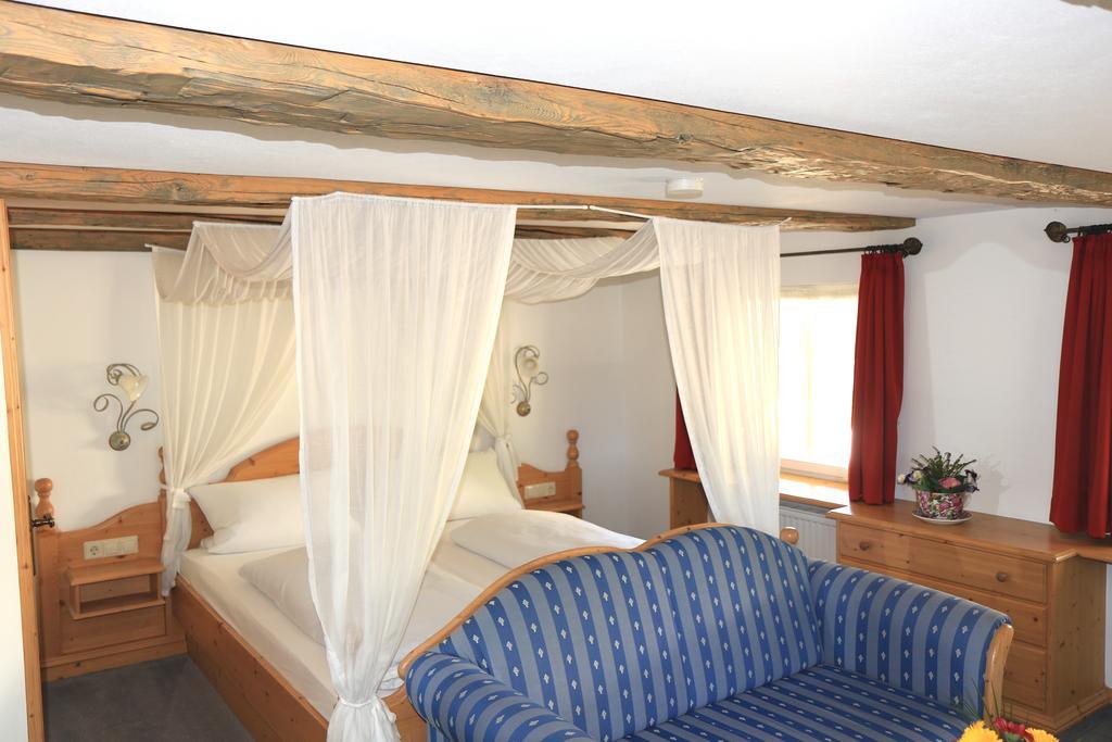 Hotel Landgasthof Adler Altenrond Pokoj fotografie